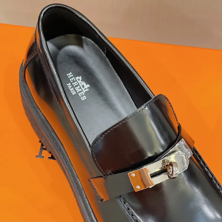 Hermes Shoe 